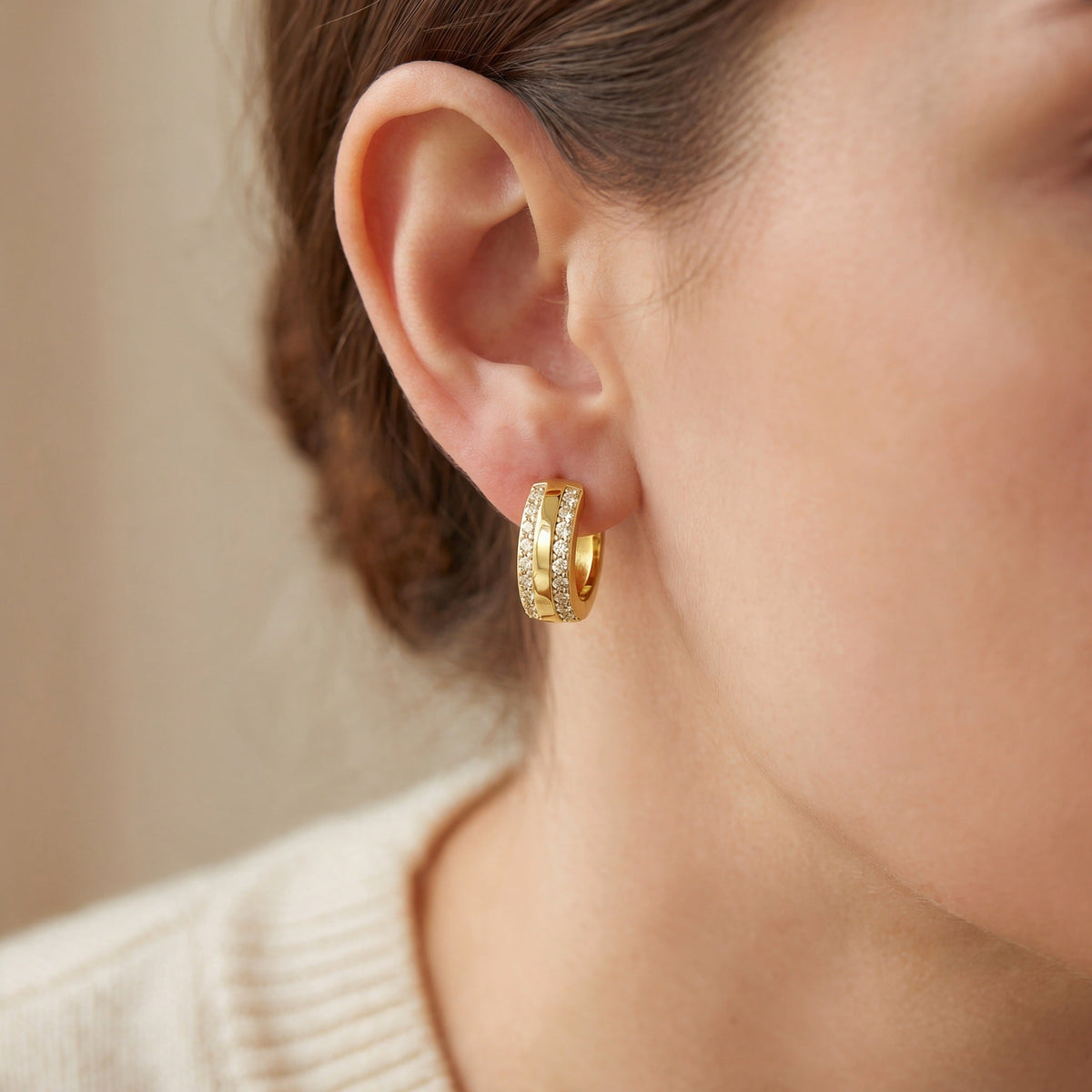 "Bologna" Wide Pavé Huggie Hoops