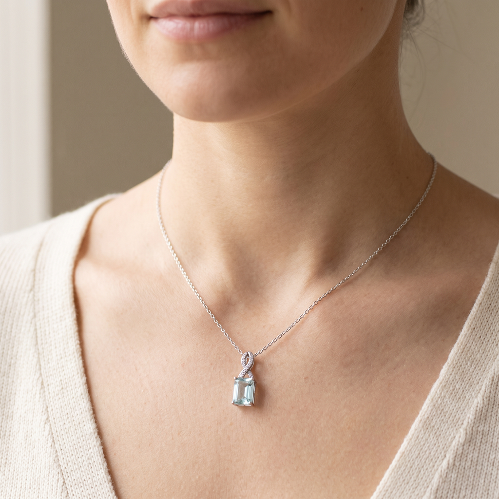 "Capri" Aquamarine Pendant