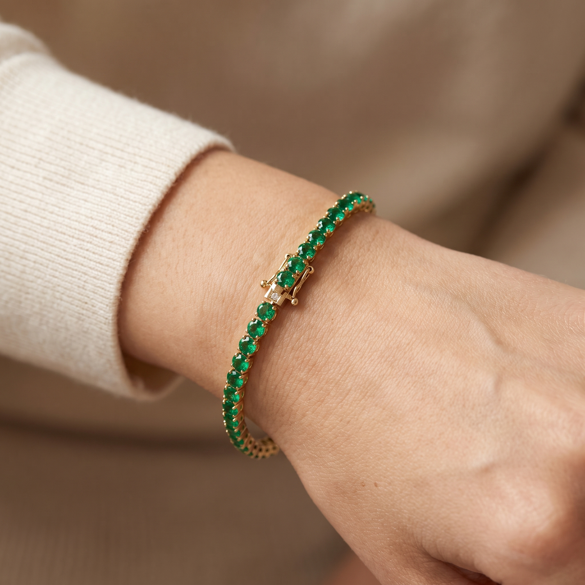 "Miami" Emerald Bracelet & Studs Set